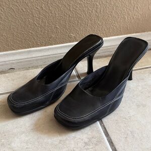 Black Leather Nine West Square-Toe Mule Heels